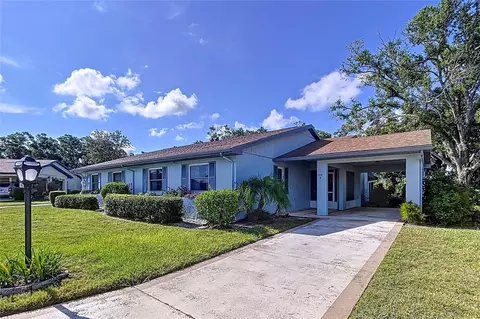 505 Foxglove Cir #B, Sun City Center, FL 33573