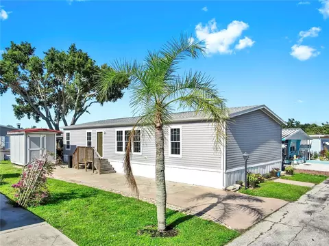 420 49th St E #64, Palmetto, FL 34221