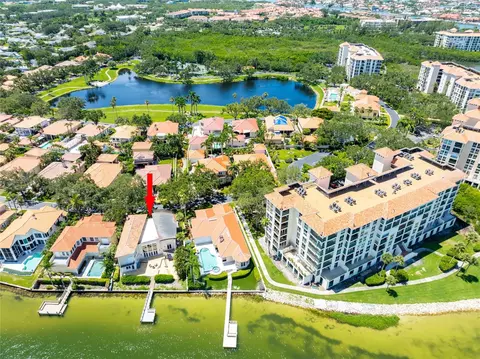 4703 Dolphin Cay Ln S, Saint Petersburg, FL 33711