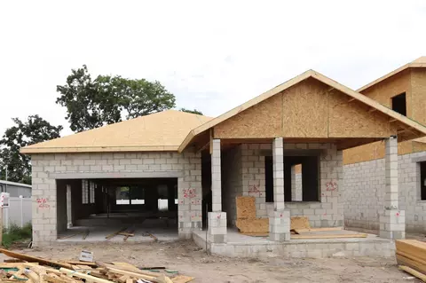 3925 39th Ave N, Saint Petersburg, FL 33714