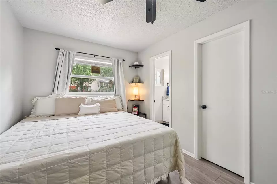 Bedroom - 4428 Tuna Dr, Tampa, FL 33617 photo 5 of 5