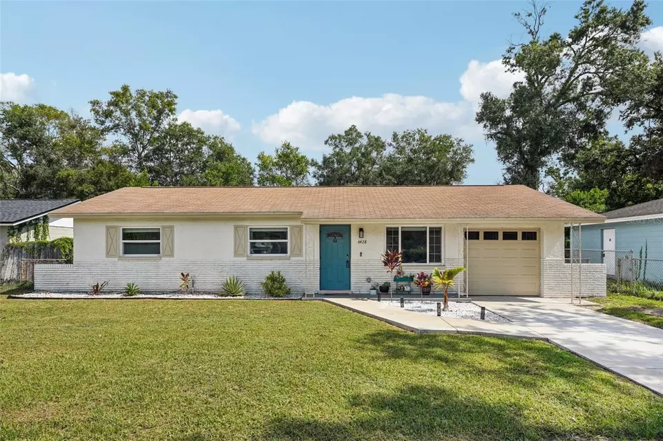 Exterior - 4428 Tuna Dr, Tampa, FL 33617 photo 1 of 7