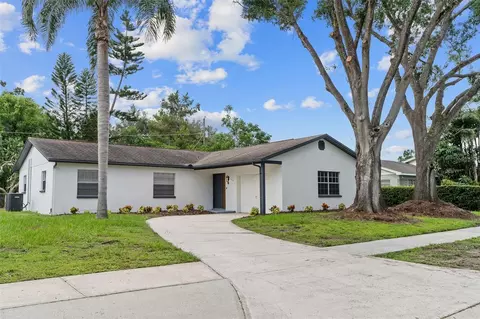 2512 Lake Ellen Cir, Tampa, FL 33618