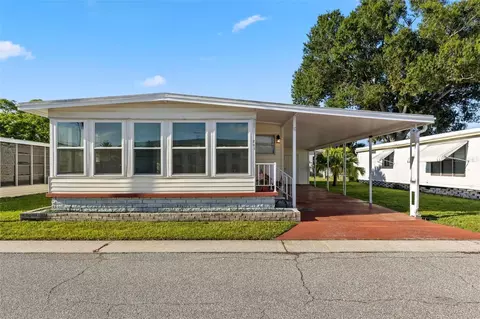 245 Pelican Dr N, Oldsmar, FL 34677