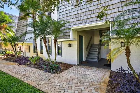 702 Lyndhurst St #802, Dunedin, FL 34698