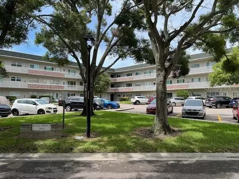 2426 Persian Dr #62, Clearwater, FL 33763