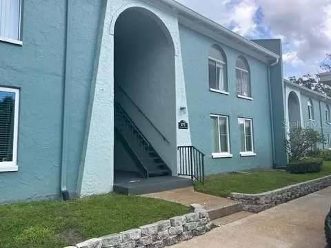 375 114th Ave N #2, Saint Petersburg, FL 33716