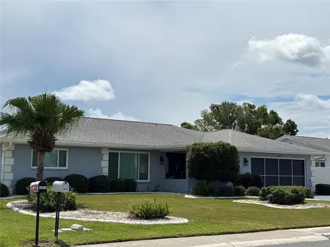 1811 El Rancho Dr, Sun City Center, FL 33573