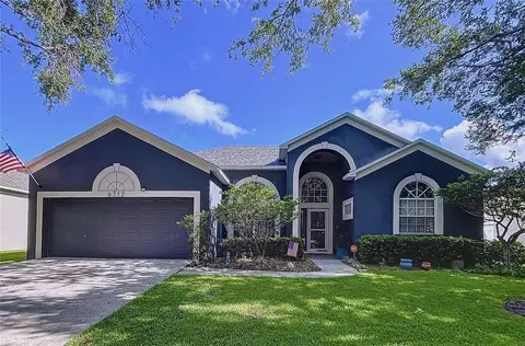 6712 Brighton Park Dr, Apollo Beach, FL 33572