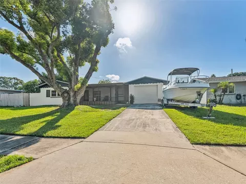 9951 53rd Ln N, Pinellas Park, FL 33782