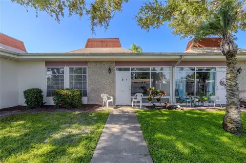 4375 Tahitian Gardens Cir #F, Holiday, FL 34691