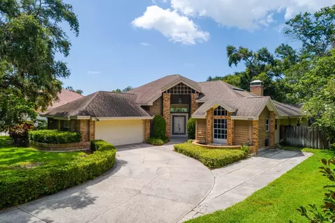 3046 Homestead Oaks Dr, Clearwater, FL 33759
