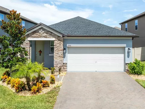 9790 Coneflower Ct, Land O Lakes, FL 34637