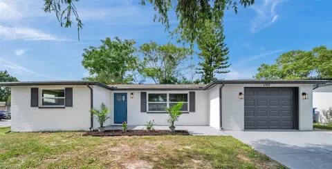 5247 Seafoam Dr, New Port Richey, FL 34652