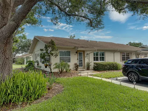 322 Gloucester Blvd #322, Sun City Center, FL 33573