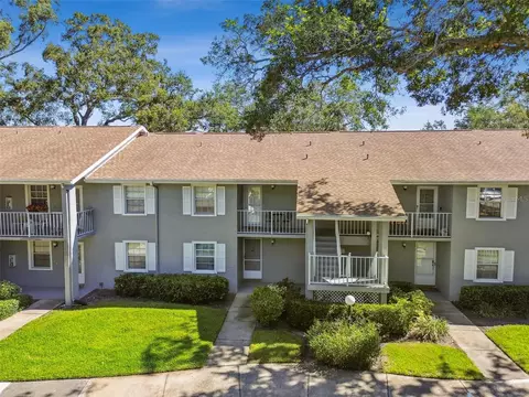 1420 Oak Hill Dr #203, Dunedin, FL 34698