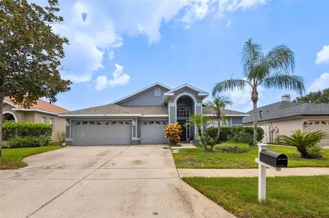 1266 Paradise Lake Dr, Tarpon Springs, FL 34689