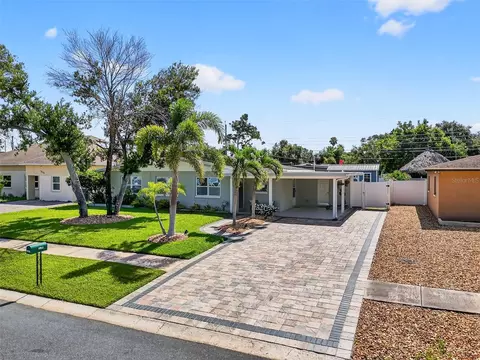 1036 Madison St, Largo, FL 33770
