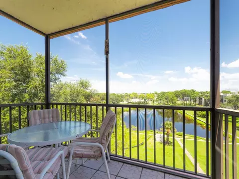 8174 Terrace Garden Dr N #507, Saint Petersburg, FL 33709