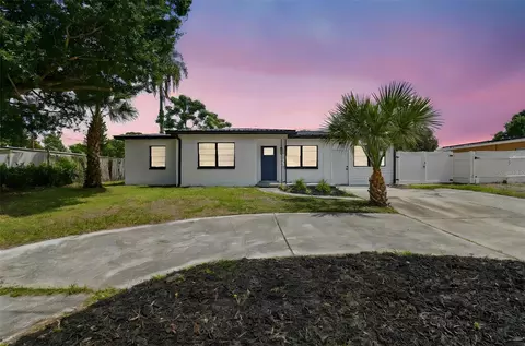 3113 W Powhatan Ave, Tampa, FL 33614