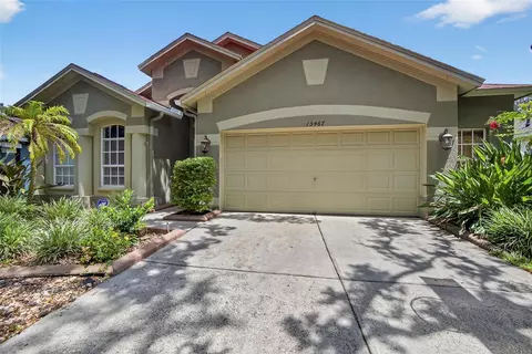 15467 Martinmeadow Dr, Lithia, FL 33547