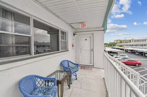 5286 81st St N #26, Saint Petersburg, FL 33709