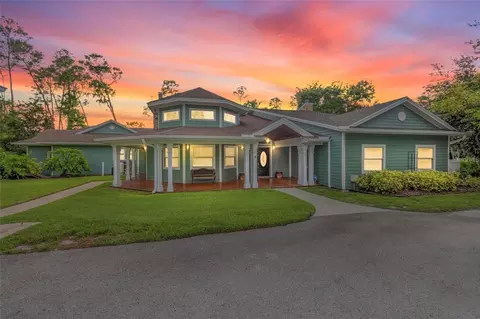 967 Pine Hill Rd, Palm Harbor, FL 34683