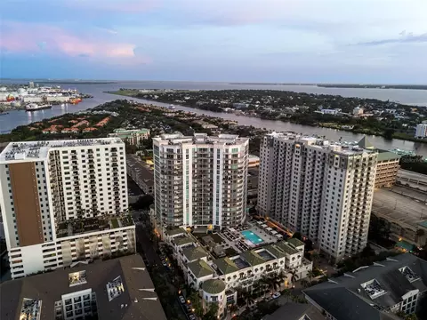 450 Knights Run Ave #704, Tampa, FL 33602