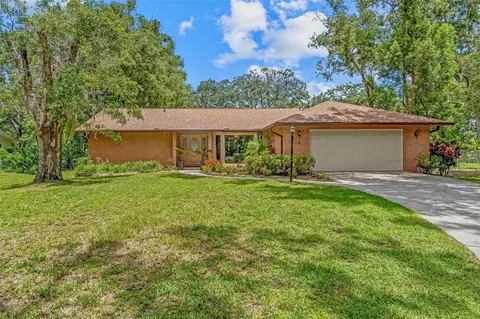 1913 Dyer Rd, Tampa, FL 33618