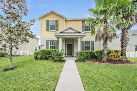 8600 Savory Walk Dr, Land O Lakes, FL 34637