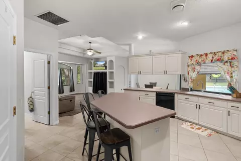 657 W Keller St, Hernando, FL 34442 photo 14