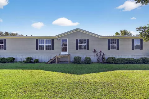 4416 Pippin Rd, Plant City, FL 33567