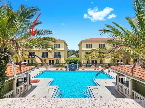117 Grand Beach Pl, Tampa, FL 33609