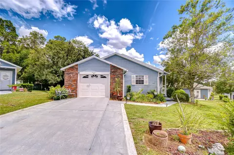 5912 Newberry Ct, Zephyrhills, FL 33542