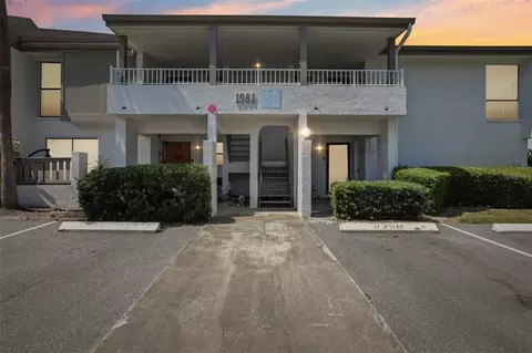 1981 Lakewood Club Dr S #4N, Saint Petersburg, FL 33712