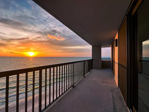 1660 Gulf Blvd #802, Clearwater, FL 33767