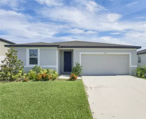 1122 Oak Valley Dr, Auburndale, FL 33823