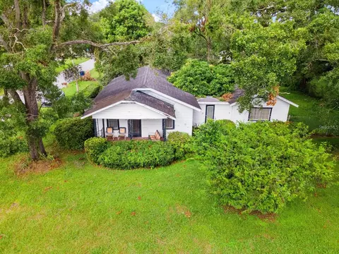2102 E Genesee St, Tampa, FL 33610