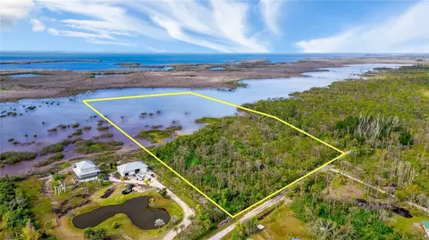 5311 N Western Dr, Saint James City, FL 33956