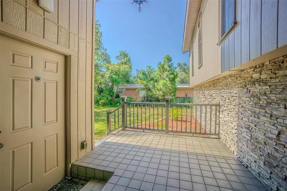 Exterior - 2903 Oak Crest Dr, Plant City, FL 33565 photo 11 of 11