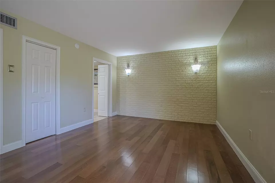 Other - 2903 Oak Crest Dr, Plant City, FL 33565 photo 6 of 12