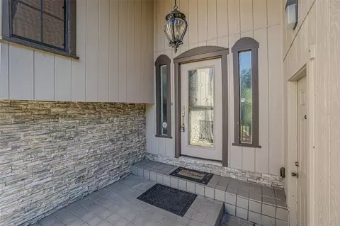 Entry Way - 2903 Oak Crest Dr, Plant City, FL 33565 photo 1 of 8