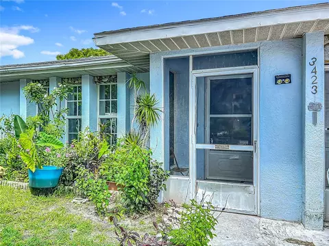 3423 29th Street Ct E, Bradenton, FL 34208