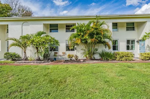 4215 La Sorrento Ct, Tampa, FL 33611