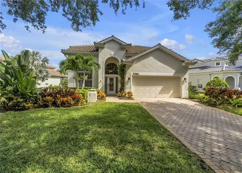 9980 Sago Point Dr, Seminole, FL 33777