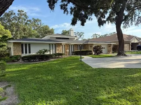 2949 Sunset Point Rd, Clearwater, FL 33759