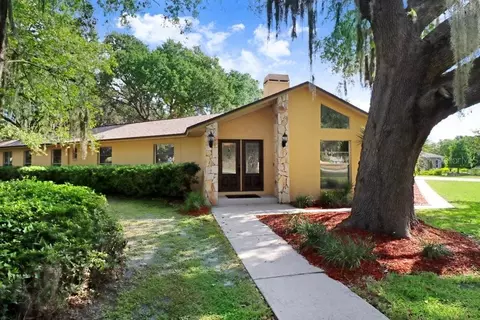 11806 Shadow Run Blvd, Riverview, FL 33569