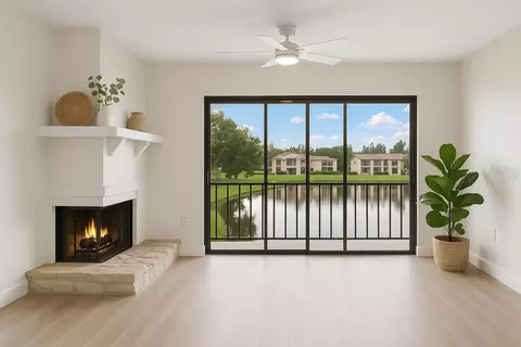 106 Lakeview Pl #106, Oldsmar, FL 34677