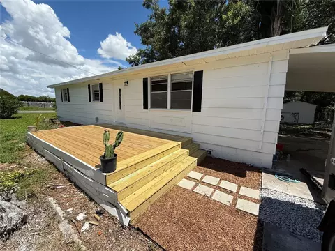 801 Monroe St, Plant City, FL 33563