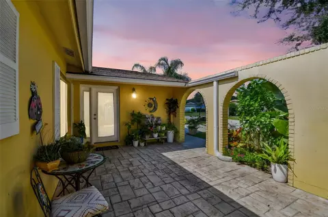 1437 Cottonwood Ter, Dunedin, FL 34698